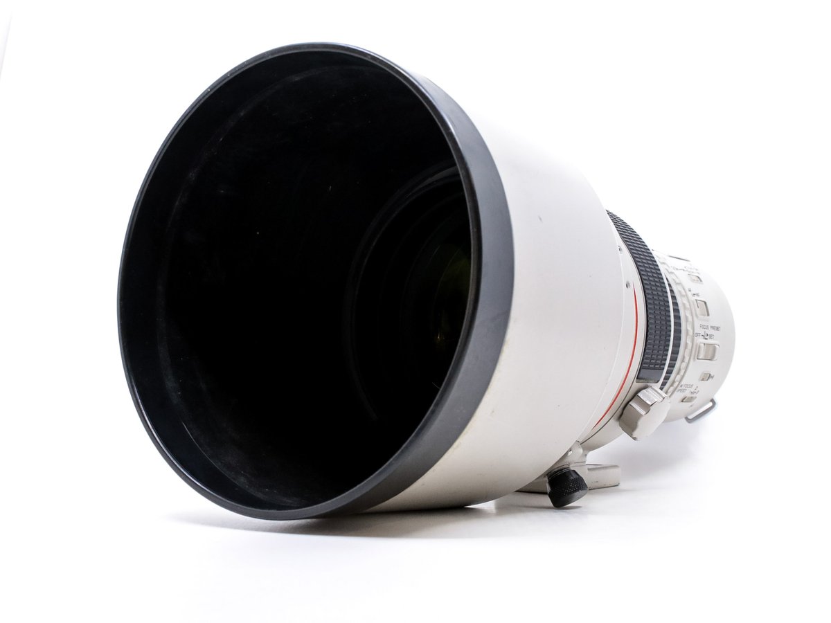 Obiettivo Canon EF 200 mm f/1,8 L USM · immagine principale
