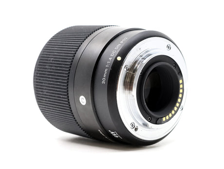 Sigma 30mm f/1.4 DC DN Contemporary - Compatibile con il formato Micro Quattro Terzi 