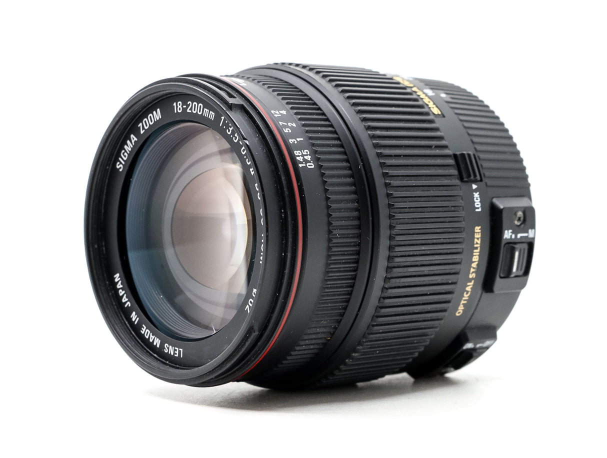 Sigma 18-200mm f/3.5-6.3 DC OS HSM II - Canon EF-S Fit