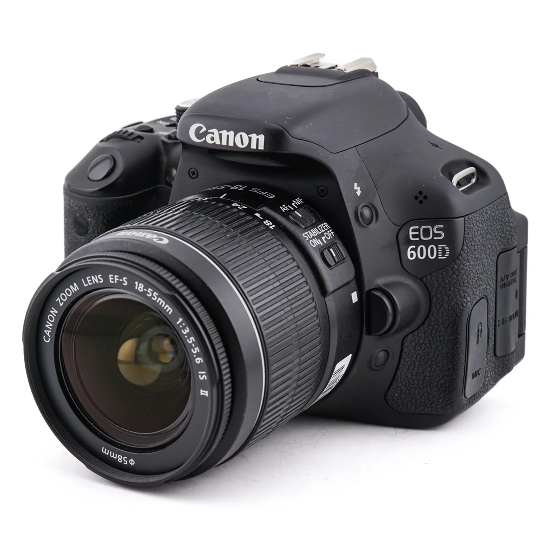 Canon EOS 600D - Fotocamera reflex