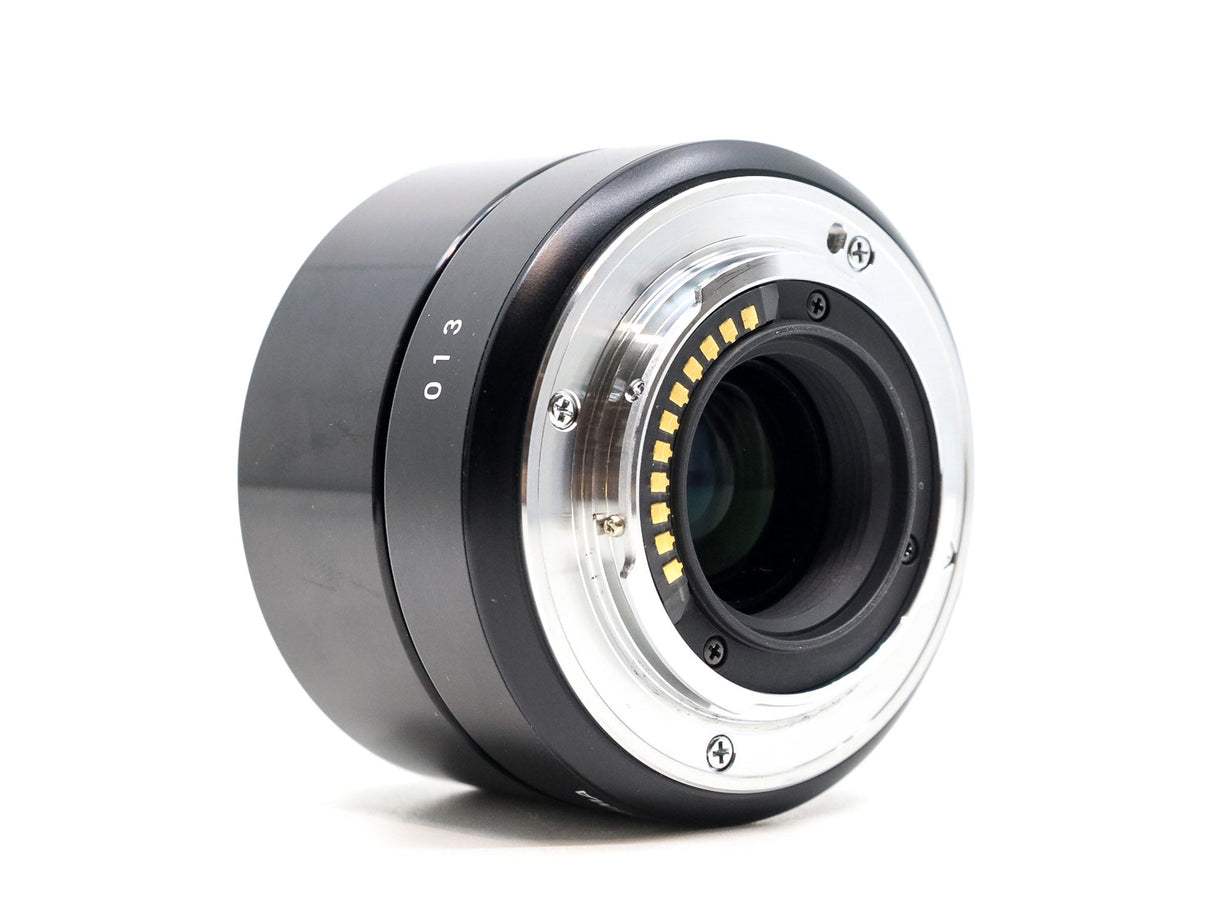 Sigma 19mm f/2.8 DN ART - Micro Four Thirds Fit - segunda mano - excelente estado - detalle 3 de 3 - SKU 3798296 - Camera Mar