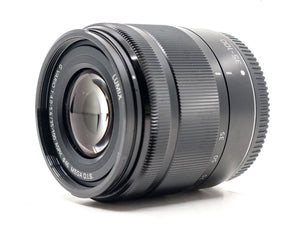 Panasonic Lumix G Vario 35-100mm f/4-5.6 ASPH Mega O.I.S. - segunda mano - excelente estado - detalle 2 de 3 - SKU 3784268 - 