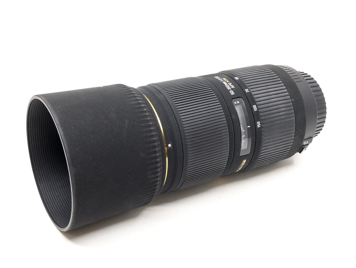 Sigma 50-150mm f/2.8 EX APO DC HSM II - Canon EF-S Fit