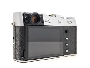 Fujifilm X100V - segunda mano - excelente estado - detalle 3 de 4 - SKU 3714275 - Camera Market