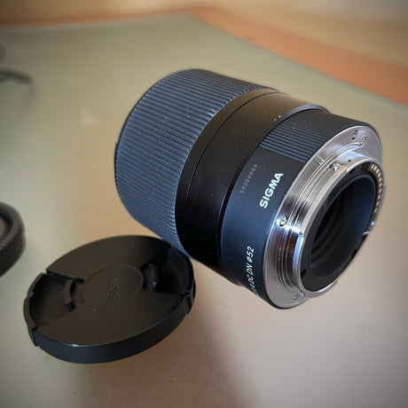 Sigma30mm f/1.4 DC DN Ø52525dba2d-dbd0-472c-b49b-e0470e6786a1