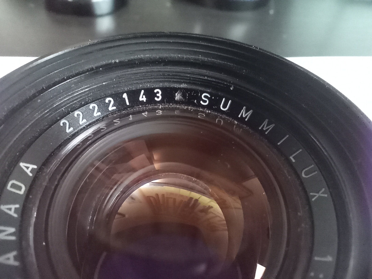 Leica LEICA Summilux M 1,4/35 35mm F1,4 35 Canada 2222143 - infinity lock - Rare.1f6a95ee-8bcd-4a1c-a605-1b0faf4d4cda