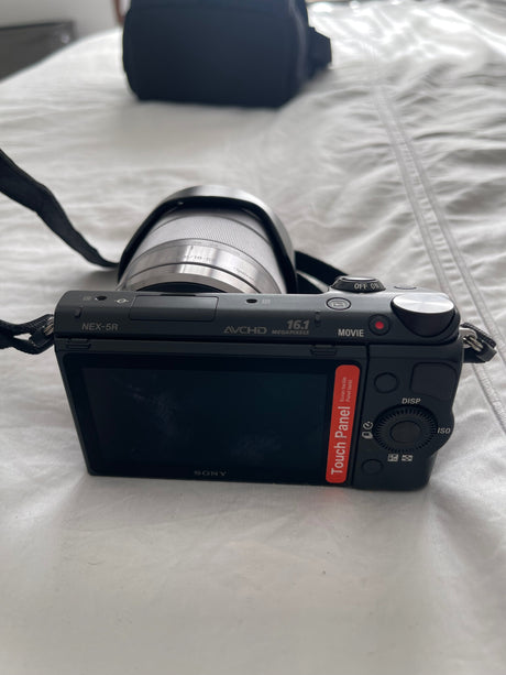 Sony NEX 5R2ce0a6a0-d900-4e39-aef8-60df1038a716