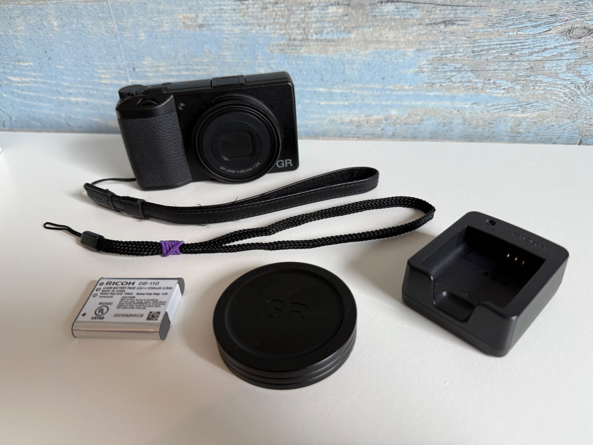 RicohGRIIIx2bf0223e-acdd-4ce9-985f-c6b58b0f799e