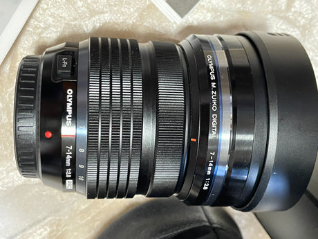 OlympusObjetivo Olympus M.Zuiko 7-14mm f/2.8 PROa59cfad4-297f-4621-ba6b-467c75c7991f