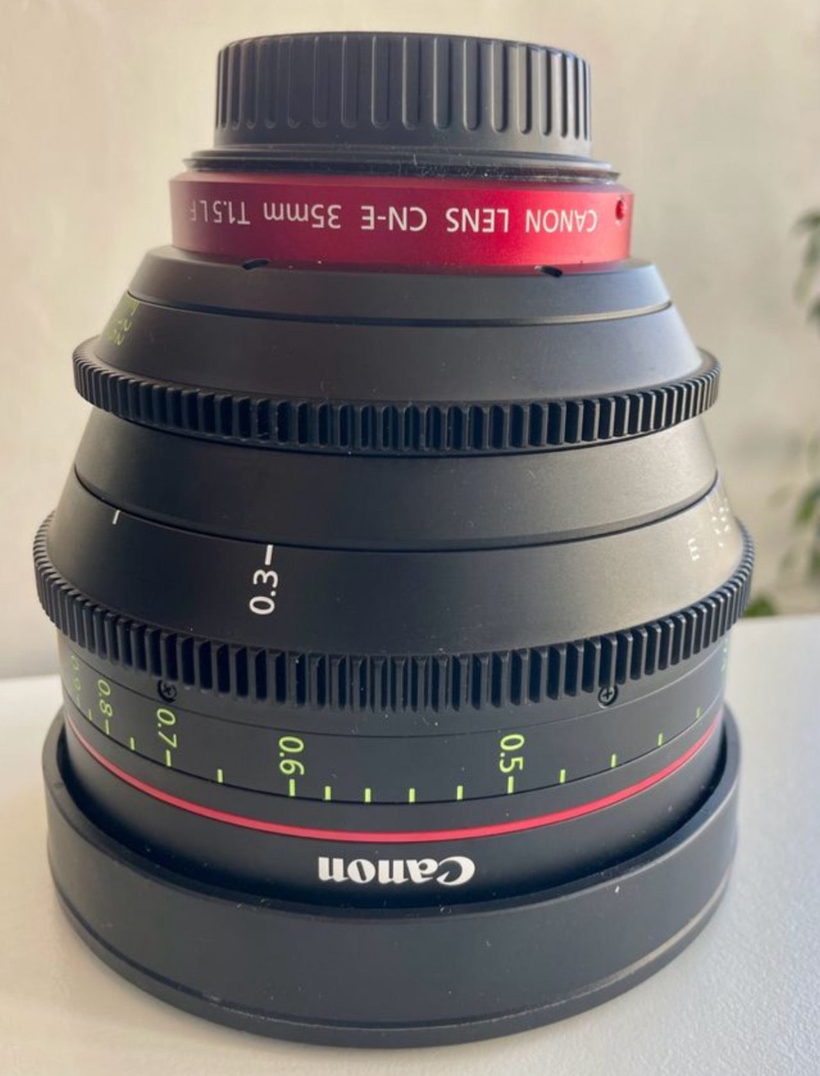 CanonCN-E 35mm T1.5 L Fe0d20ce5-9d83-4493-abb1-6baebea231e7