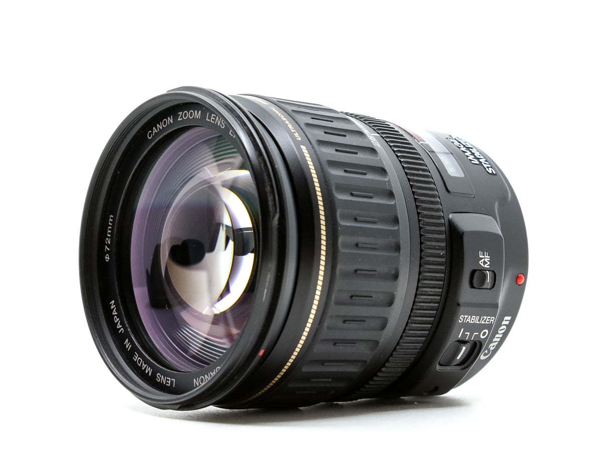 Canon EF 28-135mm f/3.5-5.6 IS USM