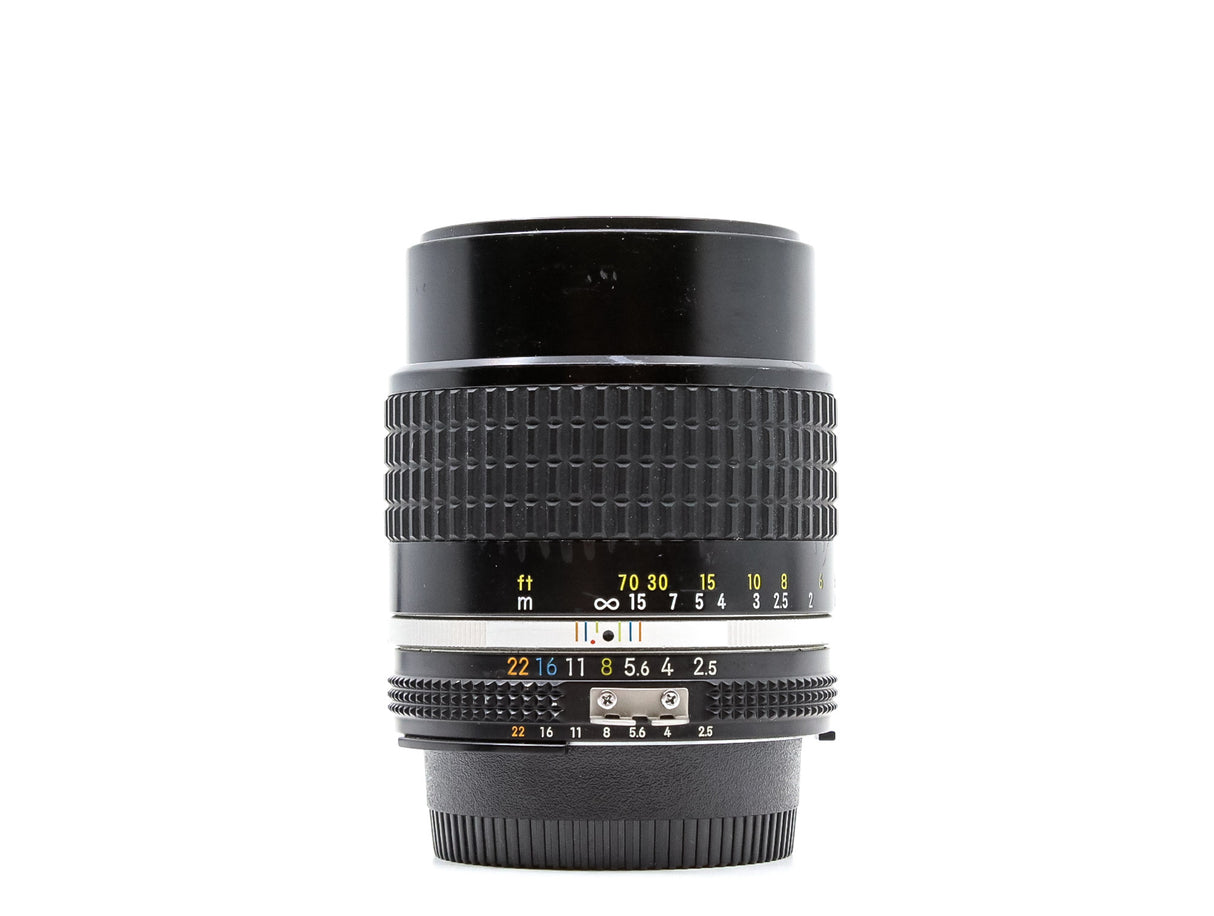 Nikon Ai-S Nikkor 105mm f/2.5