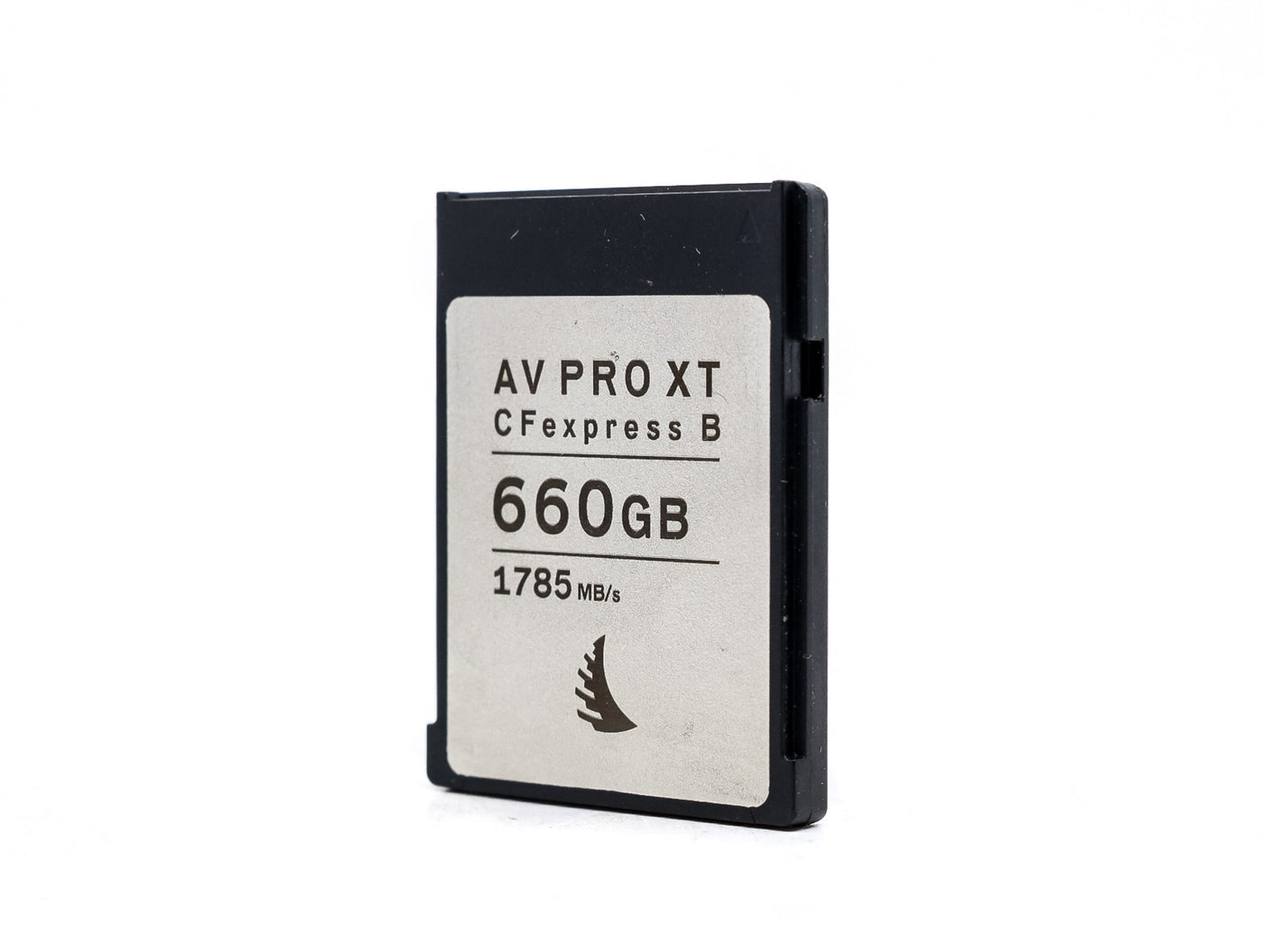 Scheda di memoria CFexpress tipo B MK2 Angelbird AV PRO XT da 660 GB  · immagine principale
