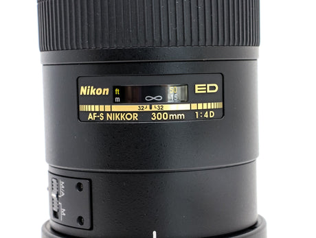 Obiettivo Nikon AF-S Nikkor 300mm f/4 D IF-ED 