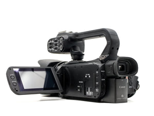 Canon XA40 Camcorder