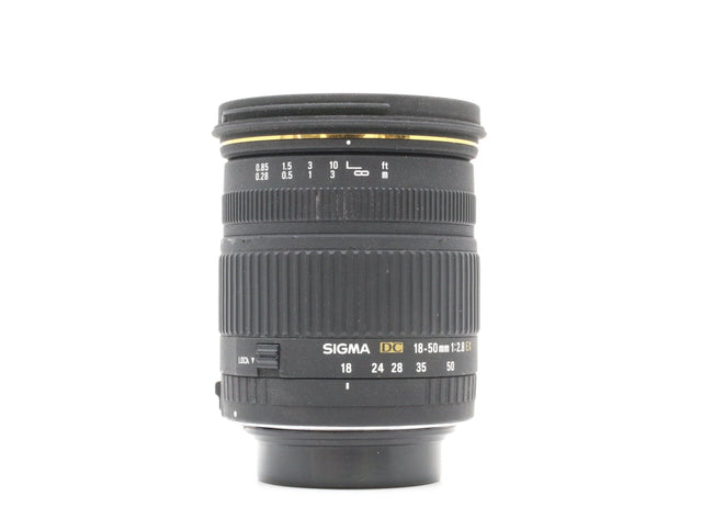 Sigma 18-50mm f/2.8 EX DC - Sigma SA Fit - segunda mano - excelente estado - foto principal - SKU 3782131 - Camera Market