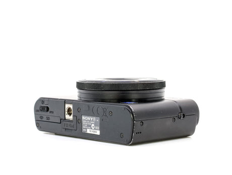 Sony Cyber-shot RX100 - segunda mano - excelente estado - detalle 2 de 5 - SKU 3725030 - Camera Market