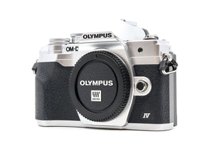 Olympus OM-D E-M10 Mark IV