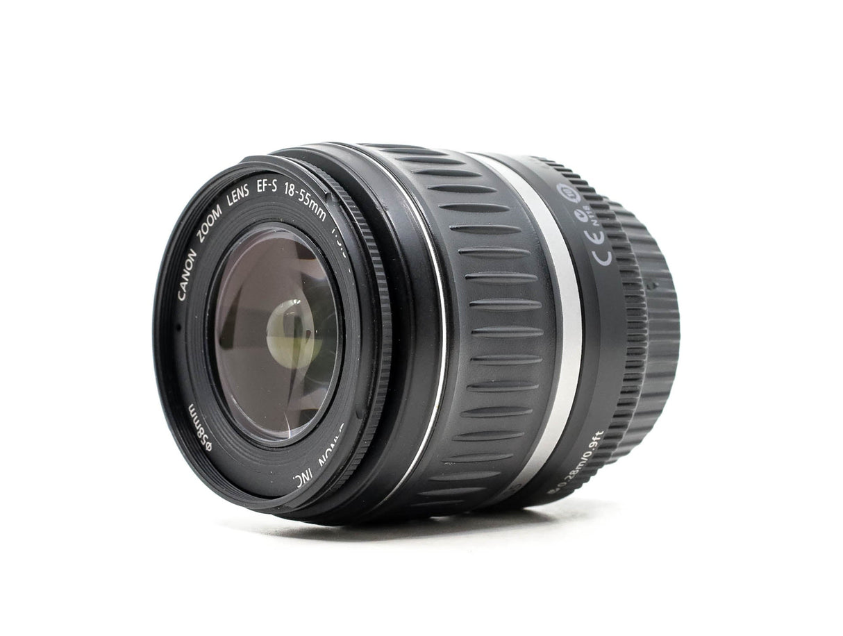 Canon EF-S 18-55mm f/3.5-5.6 II - segunda mano - excelente estado - detalle 2 de 3 - SKU 3770620 - Camera Market