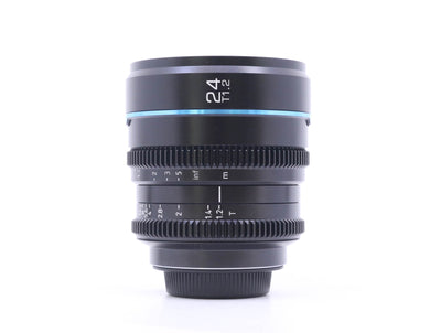 Sirui 24mm T1.2 Nightwalker – Micro Four Thirds Anschluss