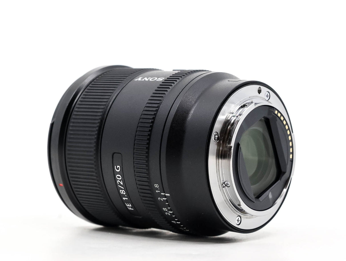 Sony FE 20mm f/1.8 G - segunda mano - excelente estado - detalle 3 de 3 - SKU 3787504 - Camera Market