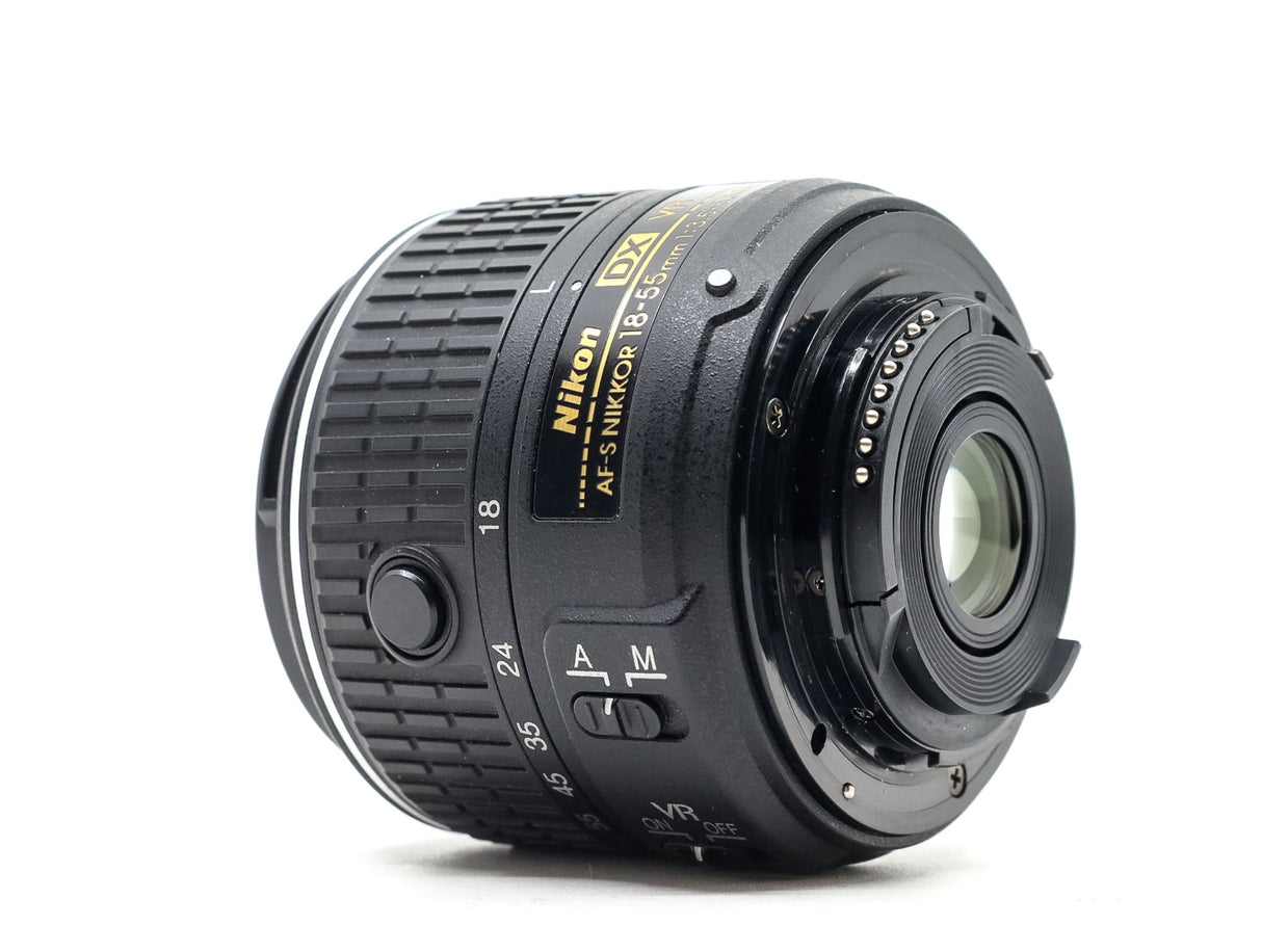 Nikon AF-S DX Nikkor 18-55mm f/3.5-5.6G VR II