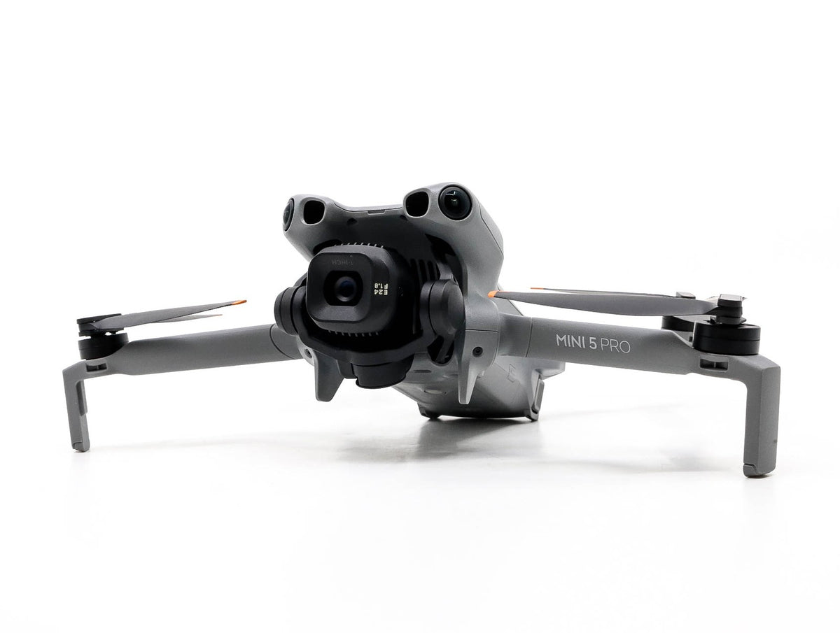 DJI Mini 5 Pro Fly More Combo · immagine principale