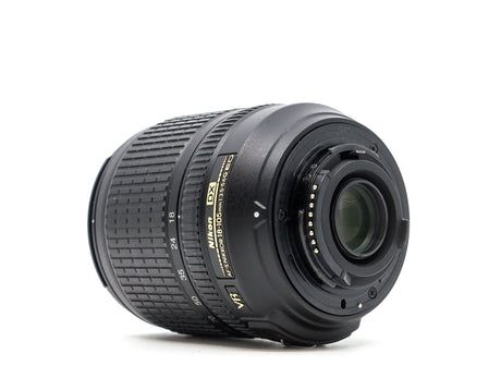 Nikon AF-S DX Nikkor 18-105mm f/3.5-5.6G ED VR - segunda mano - excelente estado - detalle 2 de 6 - SKU 3772393 - Camera Mark