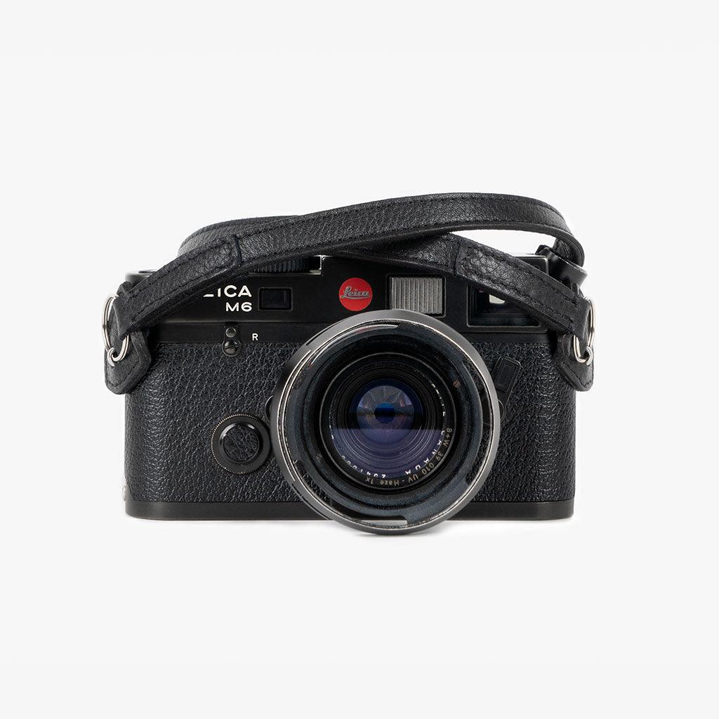 Roma #101 - Black Leather camera strap · immagine principale