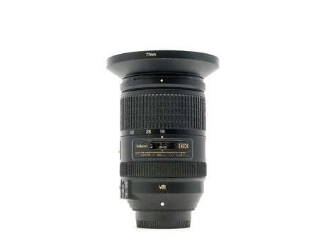 Nikon AF-S DX Nikkor 18-300mm f/3.5-5.6G ED VR