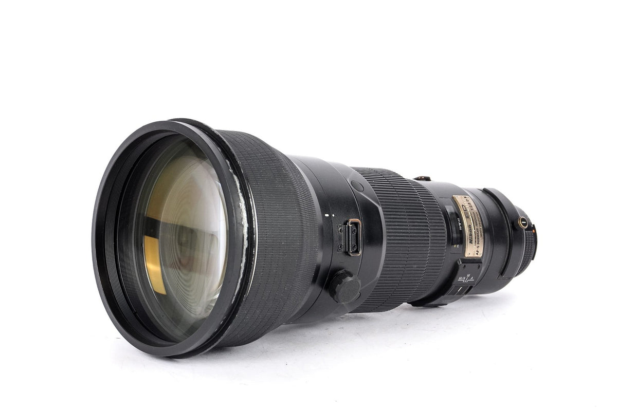 Nikon AF-S Nikkor 400mm f/2.8D IF-ED II · immagine principale
