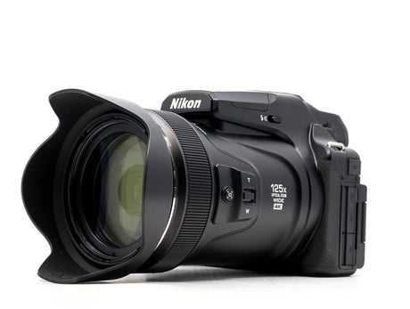 Nikon Coolpix P1100