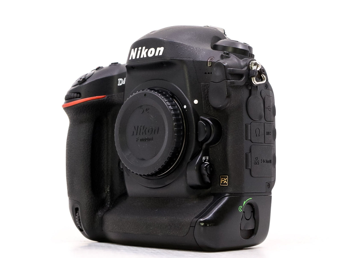 Nikon D4 · immagine principale