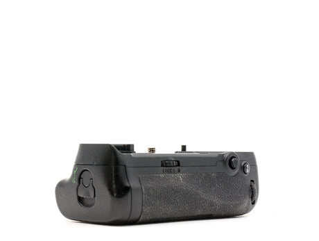 Nikon MB-D17 Battery Grip