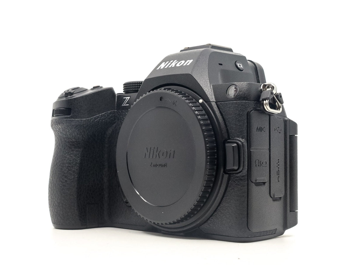 Nikon Z5 II · immagine principale
