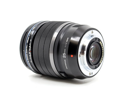Olympus M.Zuiko Digital ED 25mm f/1.2 PRO
