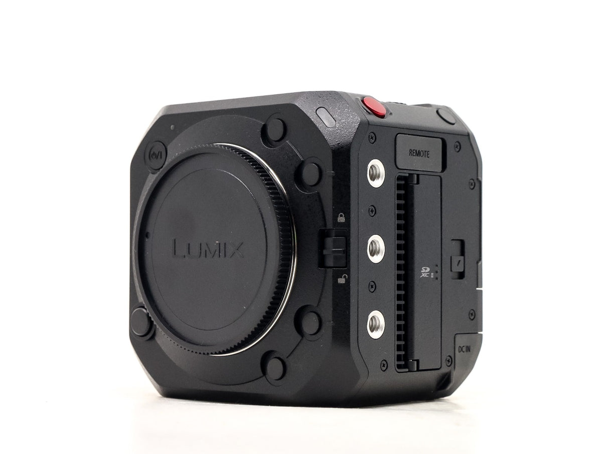 Panasonic Lumix DC-BS1H · immagine principale