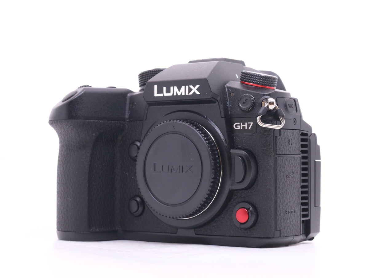 Panasonic Lumix DC-GH7 · immagine principale