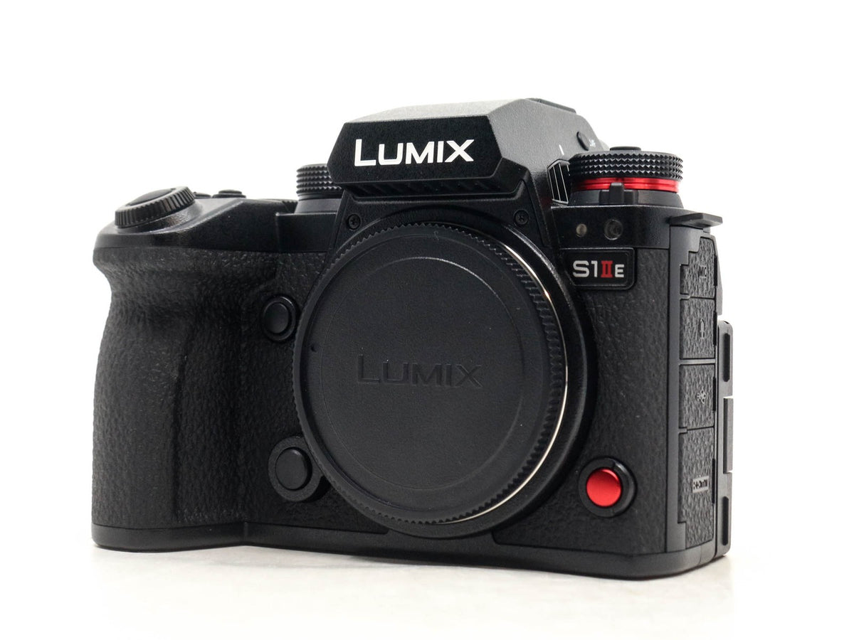Panasonic Lumix DC-S1 II E · immagine principale