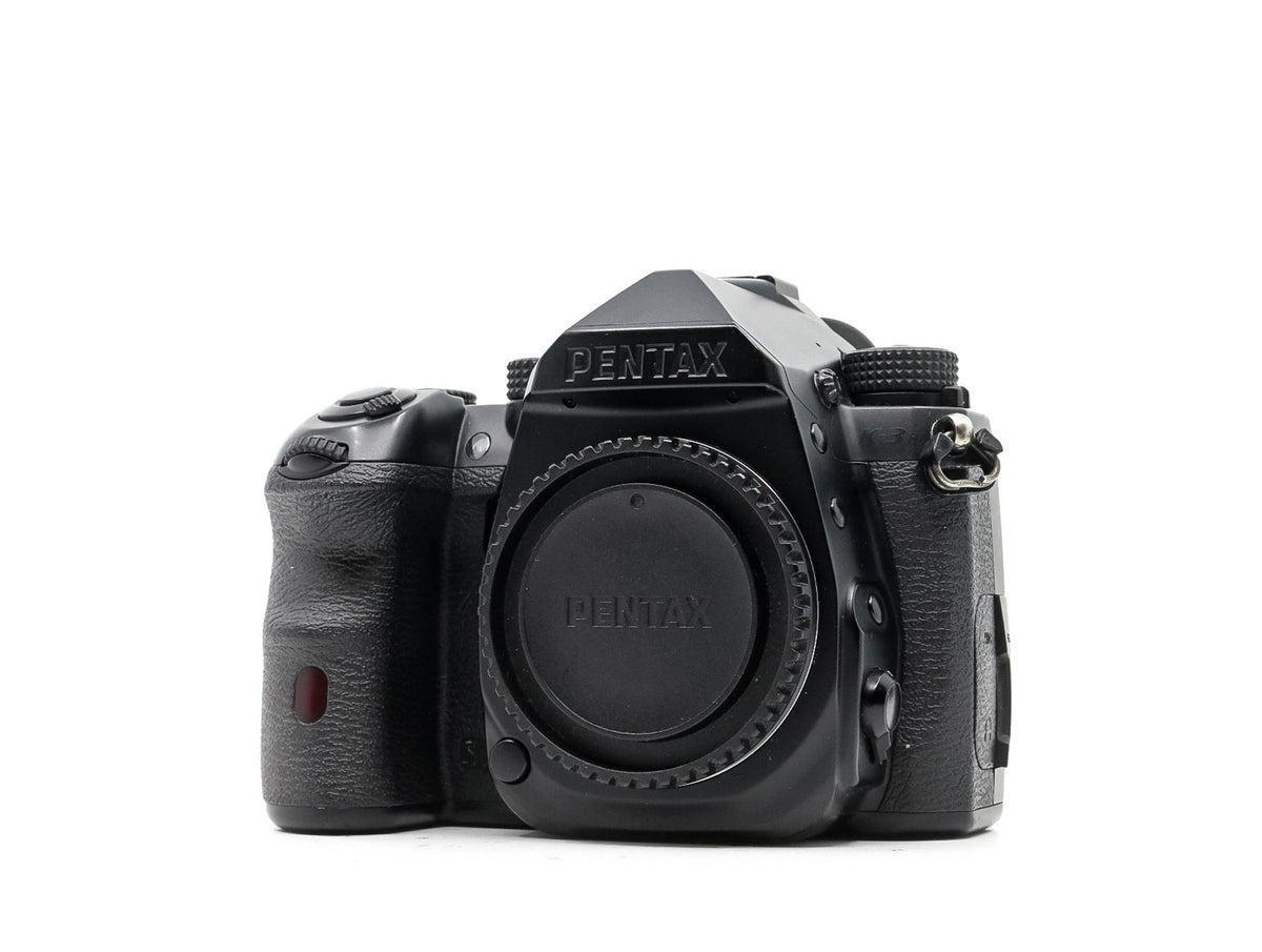 Pentax K-3 III Jet Black Edition · immagine principale