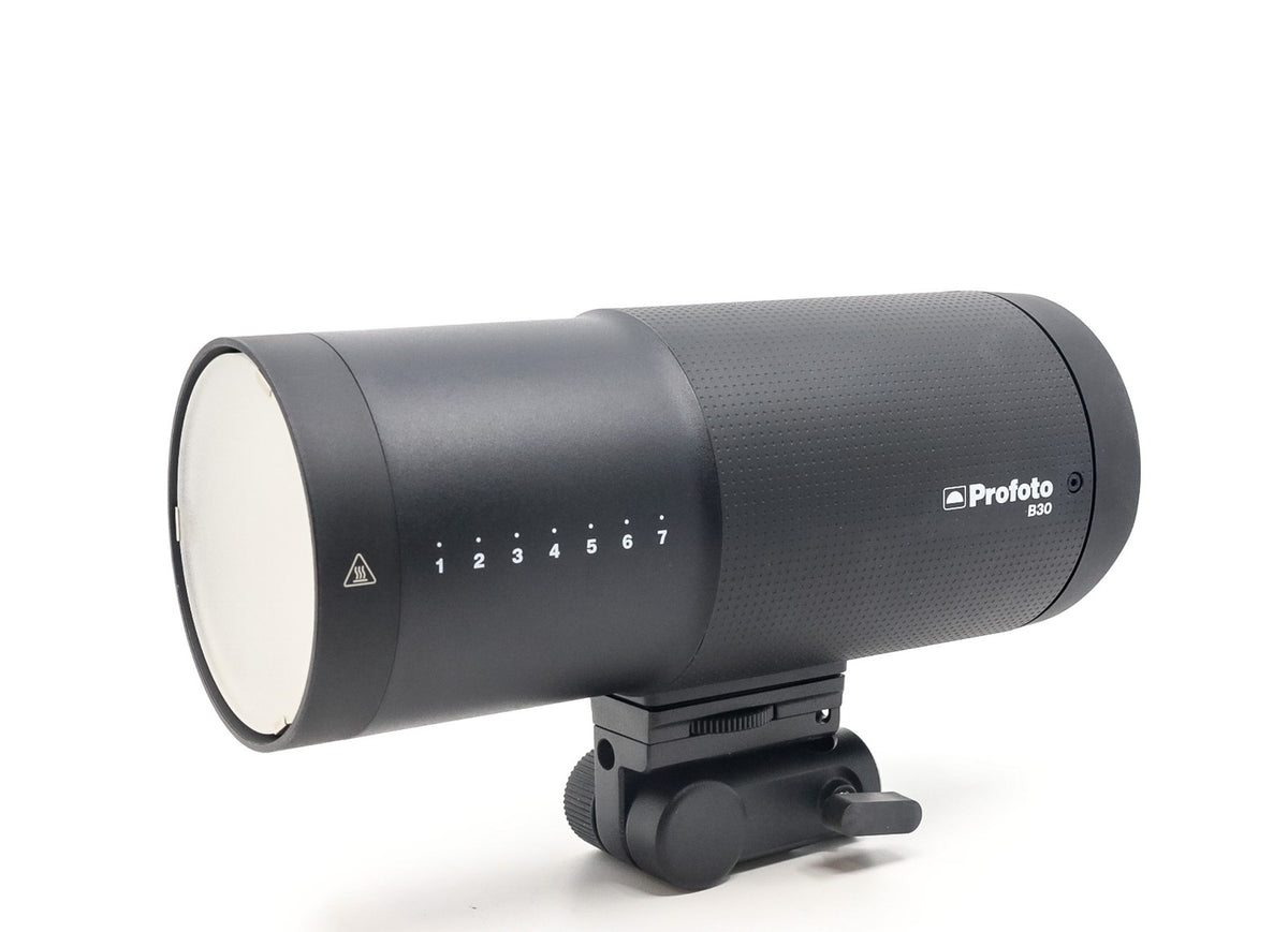 Profoto B30 · immagine principale