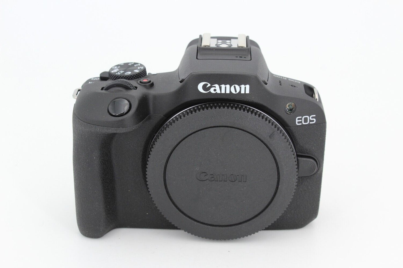 Canon EOS R100 + RF-S 18-45mm f/4.5-6.3 IS STM · immagine principale