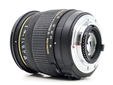 Sigma 18-50mm f/2.8 EX DC Macro HSM - Nikon Fit