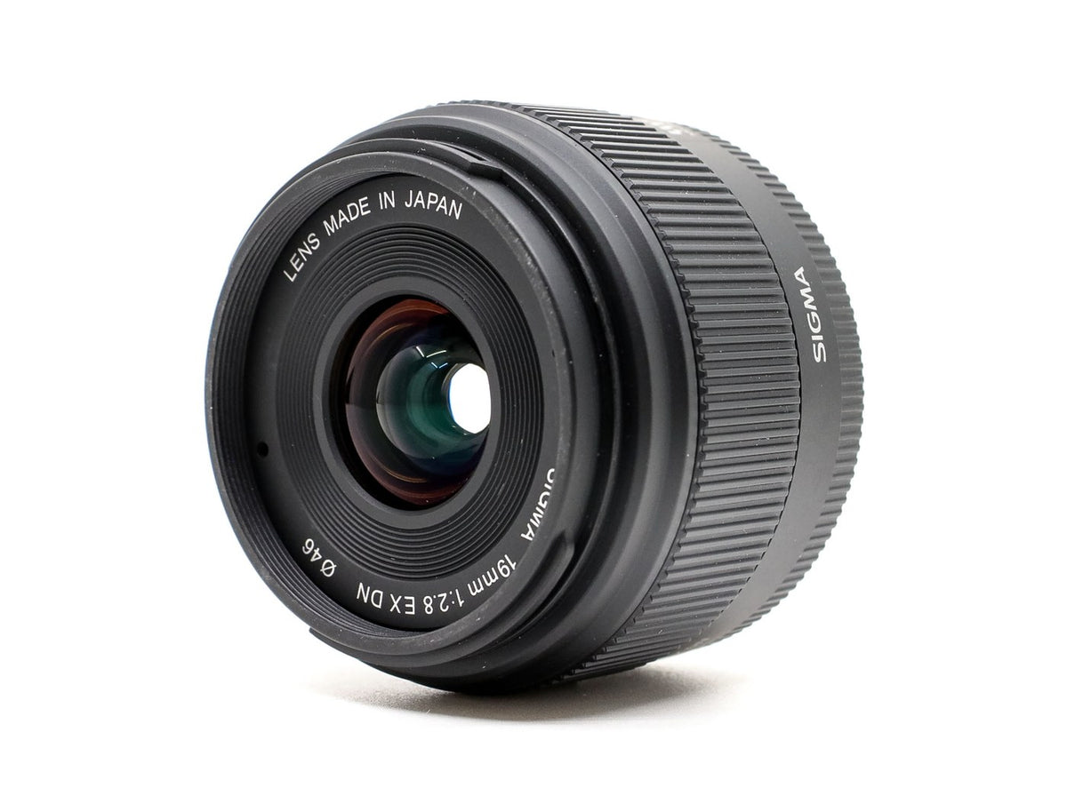 Sigma 19mm f/2.8 EX DN - Micro Four Thirds Fit · immagine principale