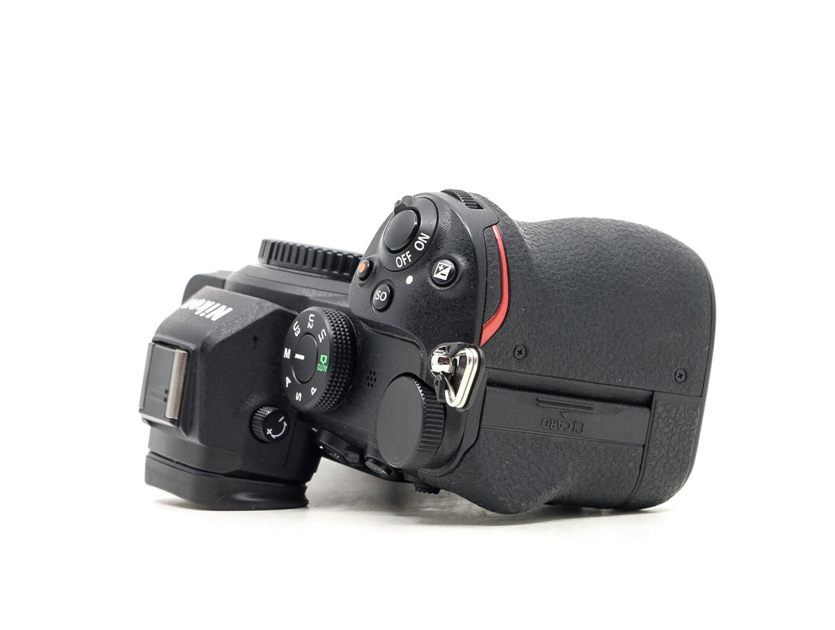 Nikon Z5 - segunda mano - excelente estado - detalle 3 de 4 - SKU 3785935 - Camera Market