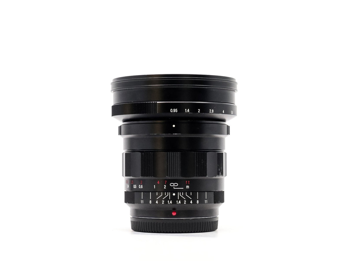 Voigtlander Nokton 10.5mm f/0.95 - Micro Four Thirds Fit · immagine principale
