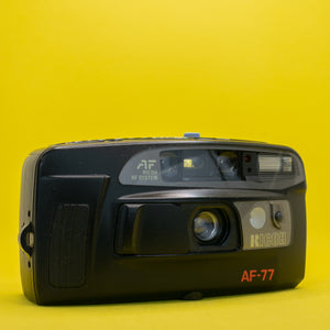 Ricoh AF77 - Fotocamera compatta premium da 35 mm
