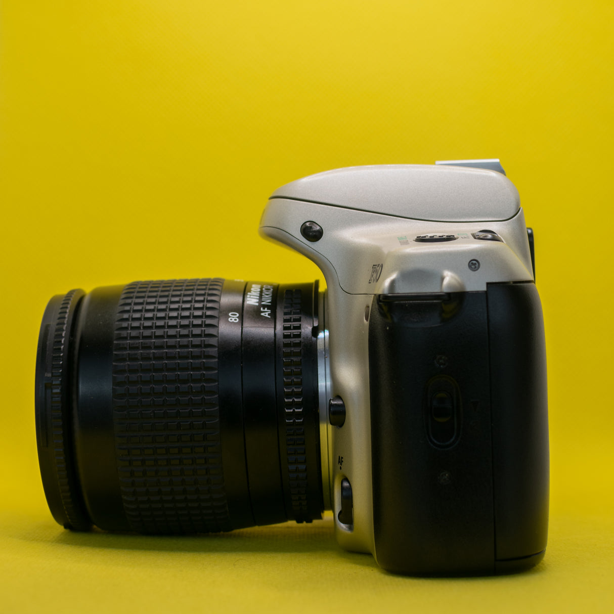 Nikon F50 - Fotocamera classica reflex 35 mm