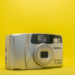 Fotocamera a pellicola Konica FX Zoom 50 - 35 mm Premium