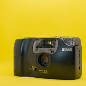 Ricoh FF-9S - Fotocamera con pellicola 35 mm